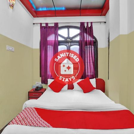 Oyo 82407 K Shree Guest House Varanasi Eksteriør billede