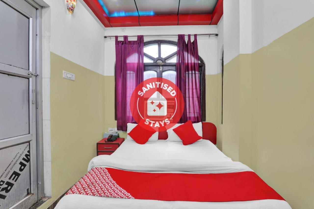 Oyo 82407 K Shree Guest House Varanasi Eksteriør billede