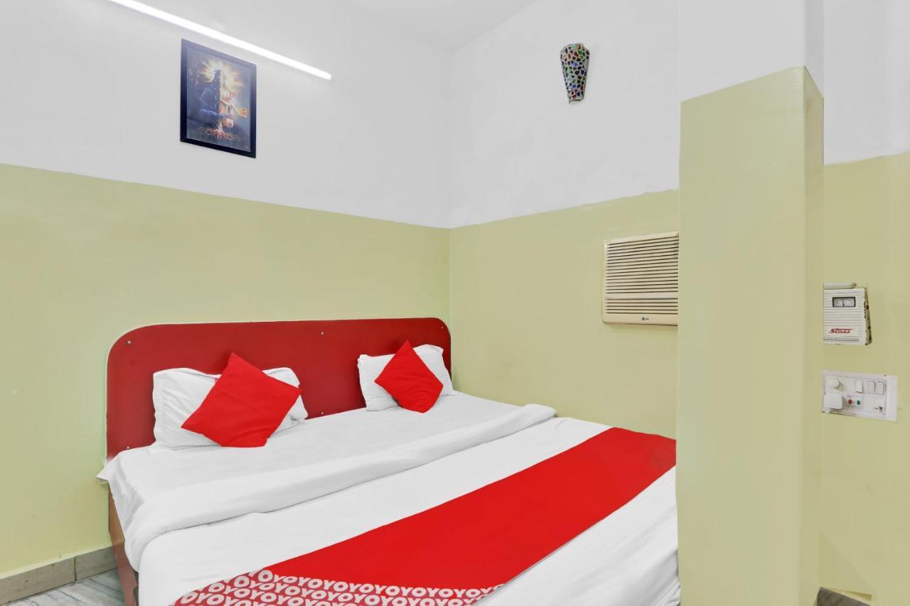 Oyo 82407 K Shree Guest House Varanasi Eksteriør billede