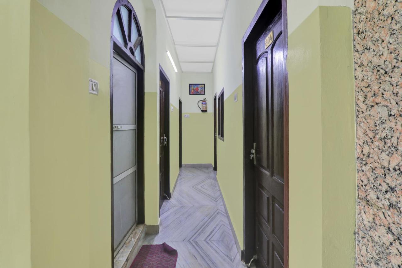 Oyo 82407 K Shree Guest House Varanasi Eksteriør billede